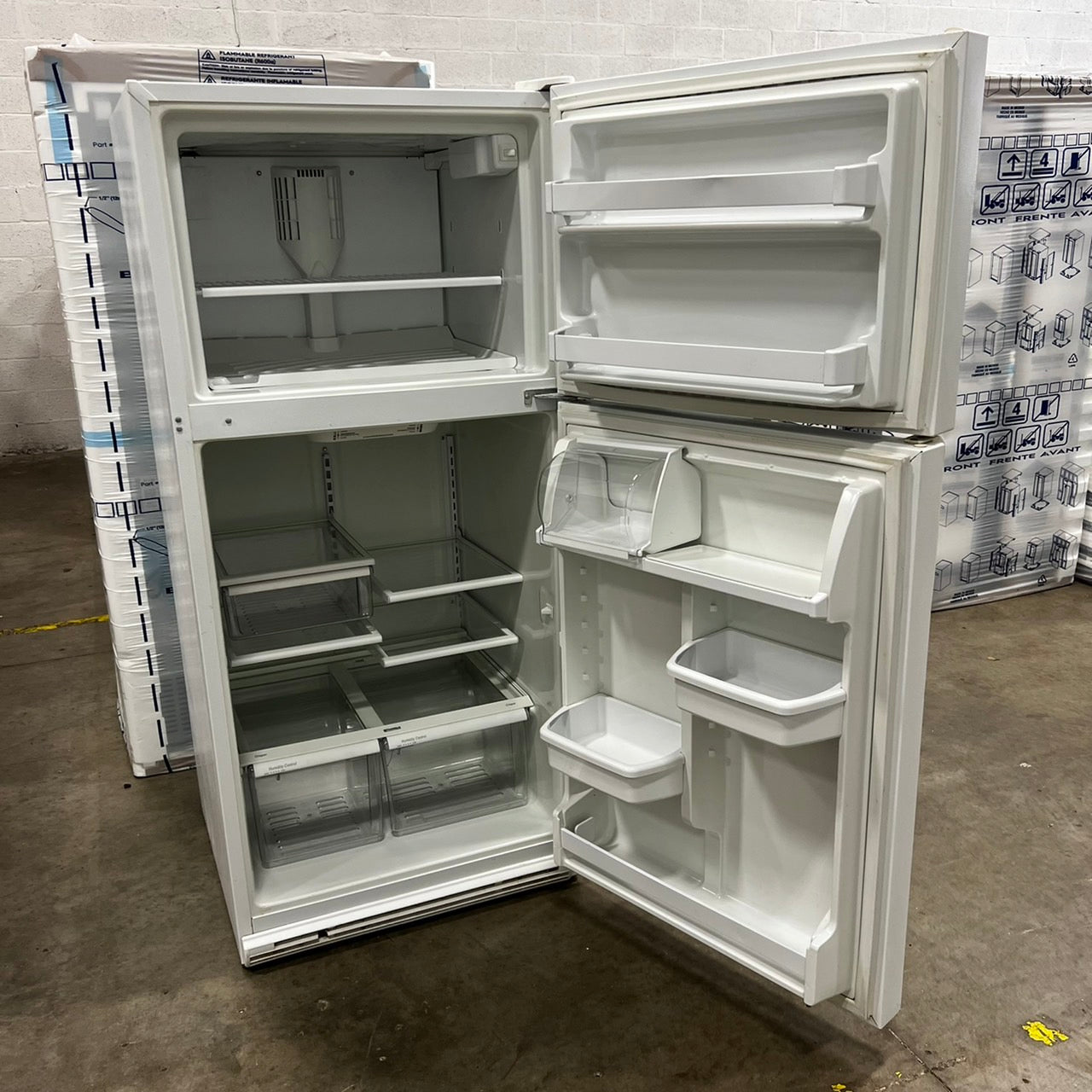 Kenmore Top and Bottom Refrigerator Kenmore Top and Bottom Refrigerator